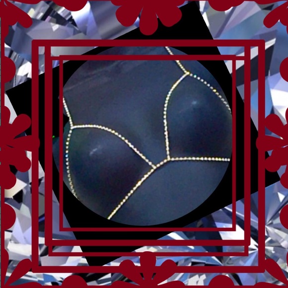 Sparkling Diamonds 💎 Bra Jewelry - Picture 3 of 4